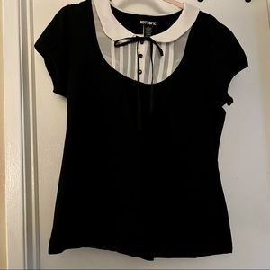 Hot Topic Collared Top